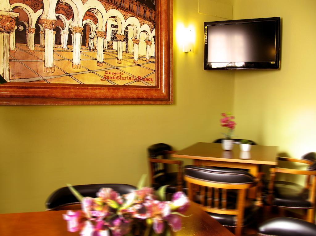 Hostal Los Guerreros Toledo Exteriér fotografie